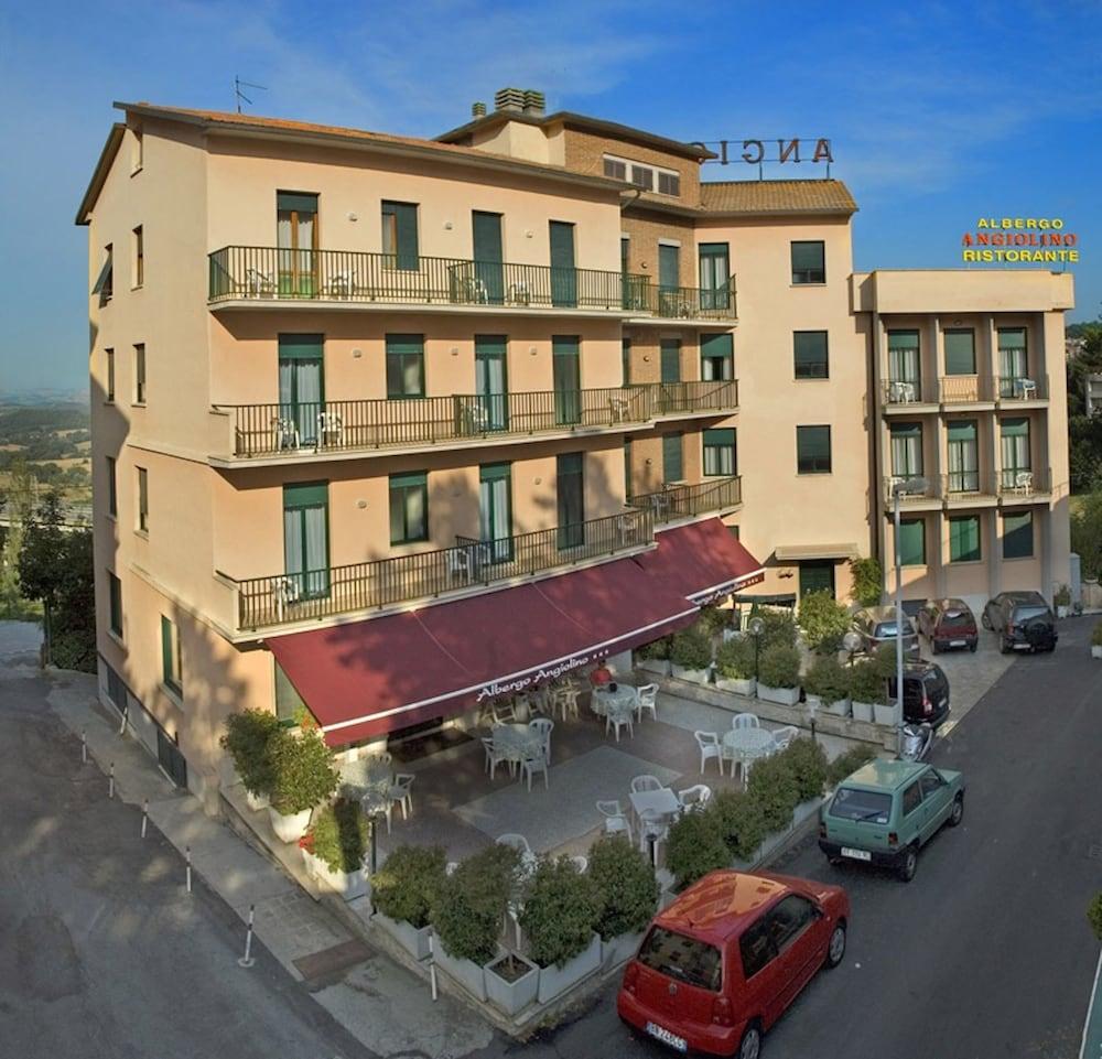 Hotel Angiolino Chianciano Terme Bagian luar foto